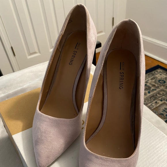 Call It Spring heels! - Picture 3 of 3